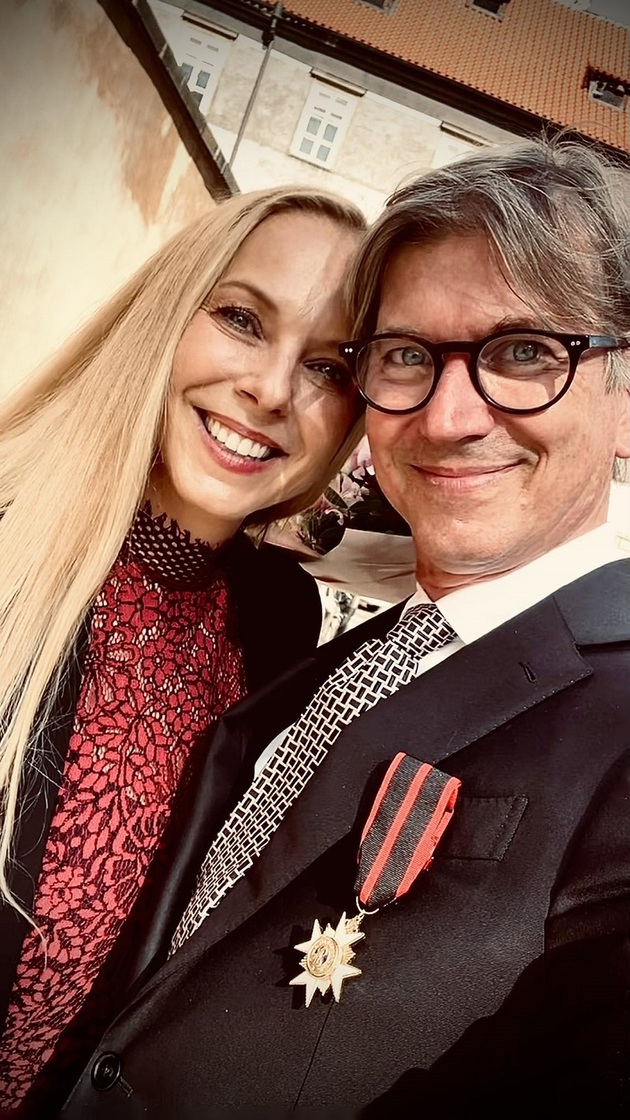 Stach dostal řád. Po boku mu stála manželka Magdalena.