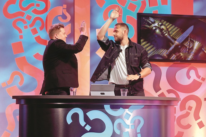 S Vincentem Navrátilem v show Vím, že nic nevím. 