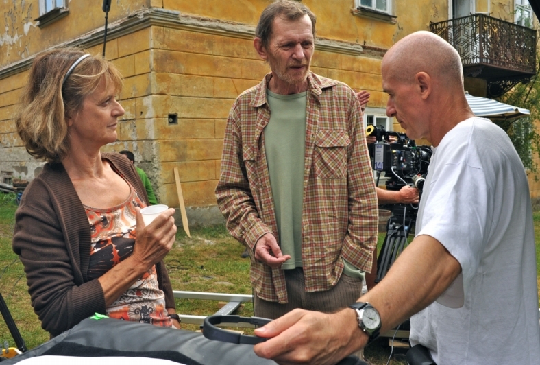 Tatiana Medvecká a Jiří Schmitzer hrají ve filmu bývalé partnery.
