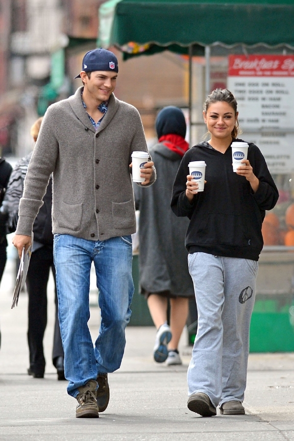Dvojice vyrazila v New Yorku na kávu.