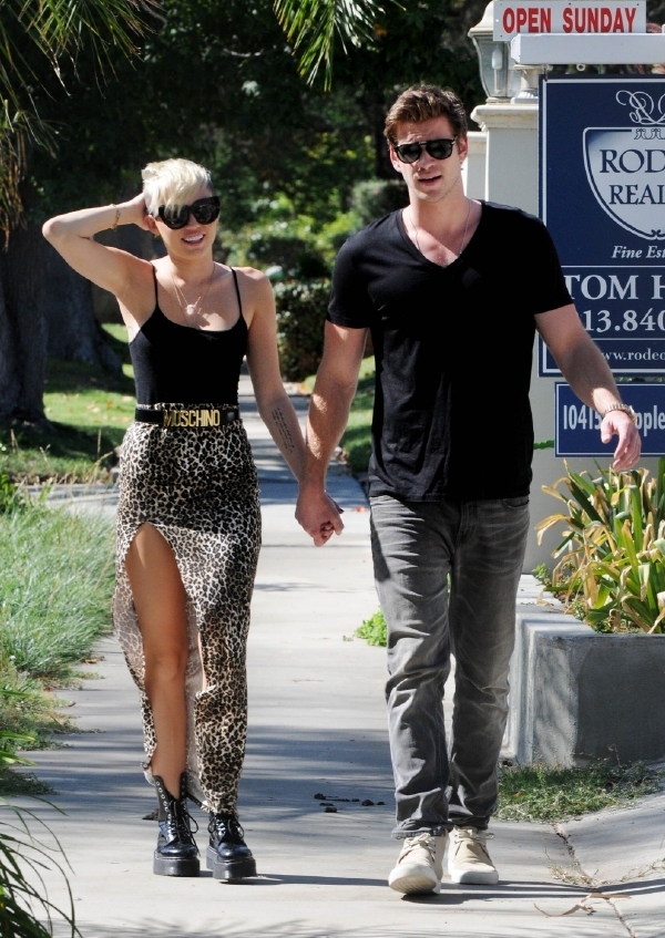 Miley a její přítel Liam. 
