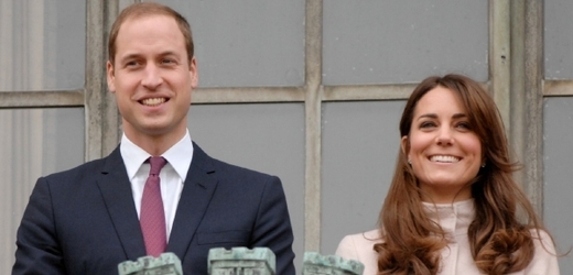 Britský princ William a jeho manželka Catherine, vévodkyně z Cambridge, očekávají narození svého prvního potomka.