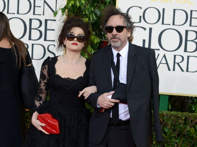 Roztomilá dvojice: Helena Bonham Carterová a její manžel Tim Burton. Na noblesu většinou kašlou.