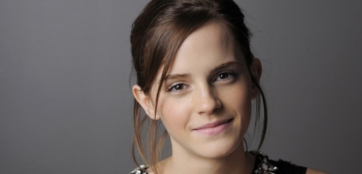 Emma Watsonová se zastala Kristen Stewartové.