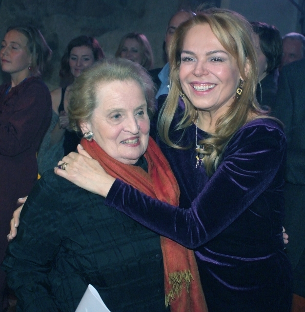 V roce 2009 s Madeleine Albrightovou.