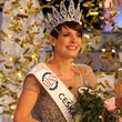 Česká Miss 2013 Gabriela Kratochvílová (uprostřed).