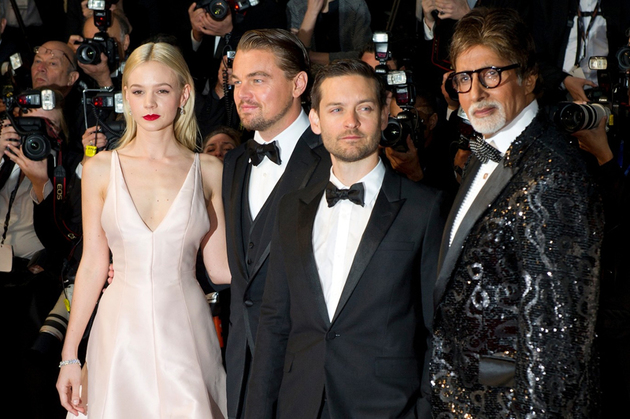 Zleva herci Amitabh Bachchanová, Leonardo DiCaprio, Carey Mulligan a Tobey Maguire, kteří si zahráli ve filmu Velký Gatsby. Ten měl ve středu v Cannes slavnostní premiéru.