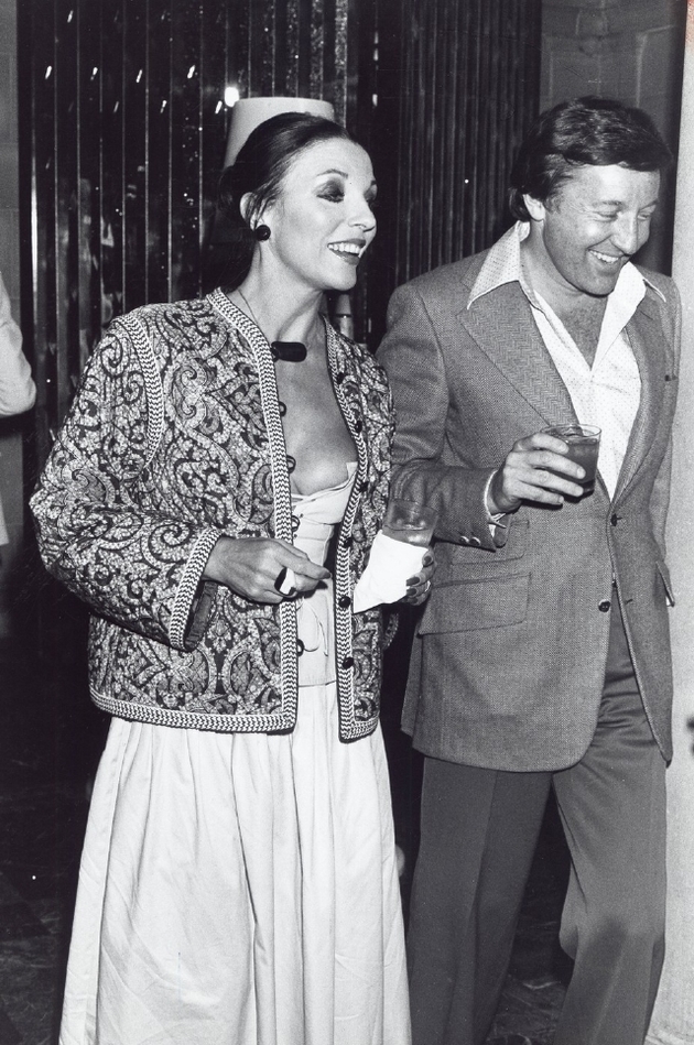 S Ronaldem Kassem vypadala Joan šťastně.