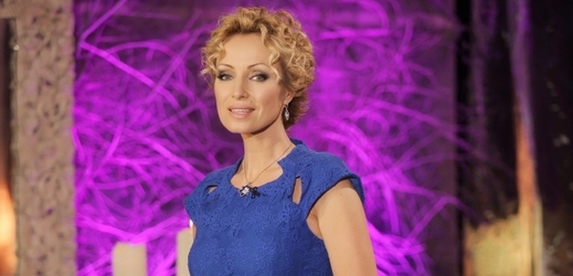 Kateřina Brožová je moderátorkou barrandovského Exkluzivu.