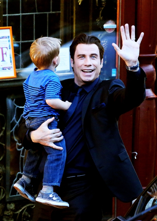 John Travolta se svým synem Benjaminem.