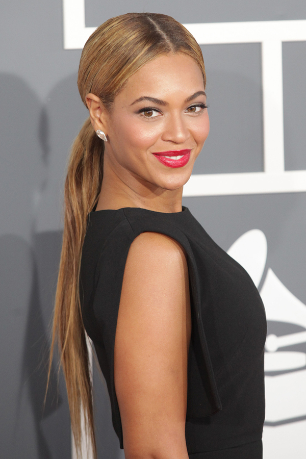 Ještě v únoru letošního roku měla Beyoncé vlasy téměř po pas. (Foto: shutterstock.com)