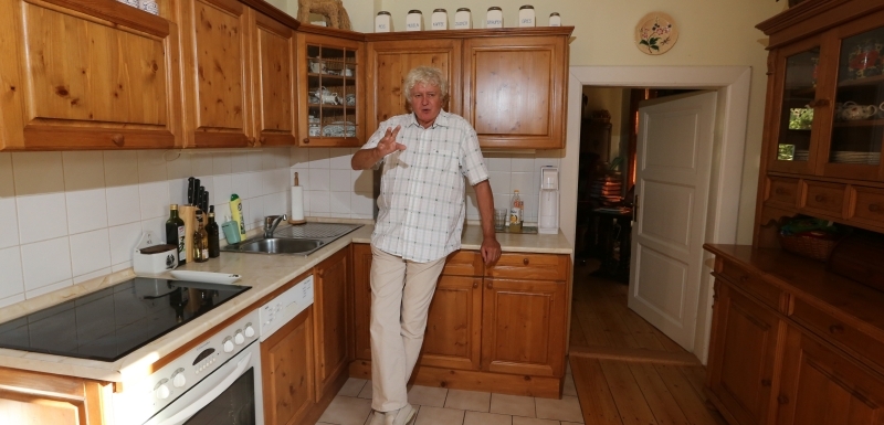 V kuchyni prý vládne hlavně Milošova žena Hanka.