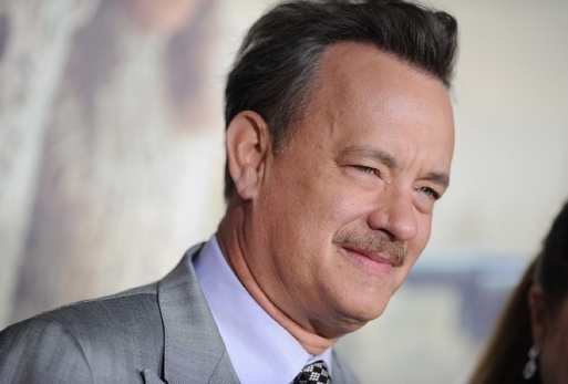 Tom Hanks zasedl v porotě. A fanynka mu byla v patách.