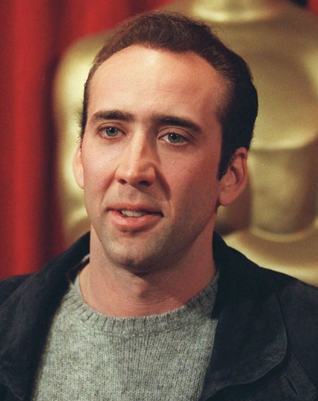Nicolas Cage nafotil zamlada lechtivé snímky. Teď lituje.