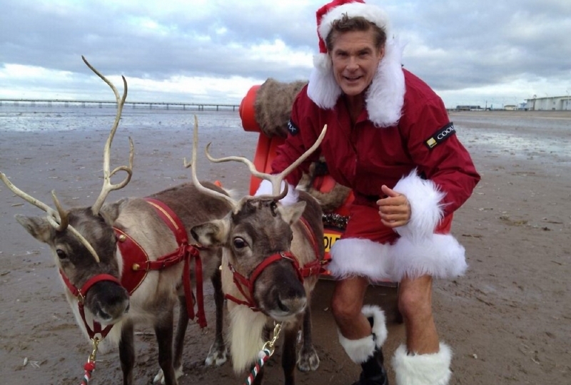 Vánoční radost, nebo jen šok? Hasselhoff jako Santa Claus!