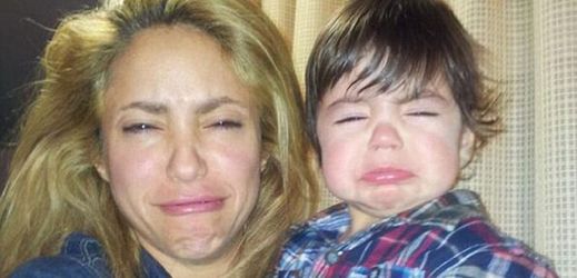 Shakira napodobila výraz svého synka dokonale.