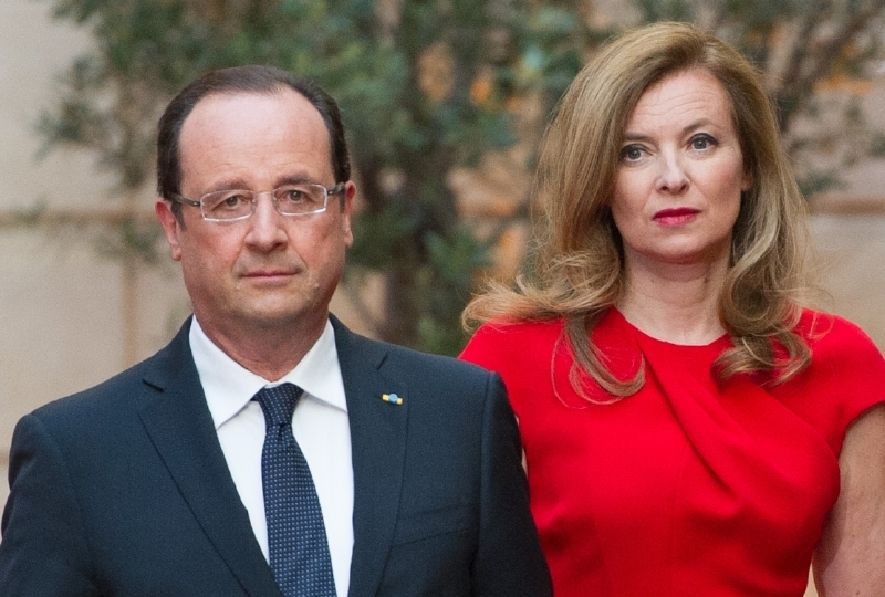 Valérii Trierweilerové se podle jejího životního partnera, francouzského prezidenta Françoise Hollanda, už daří lépe.