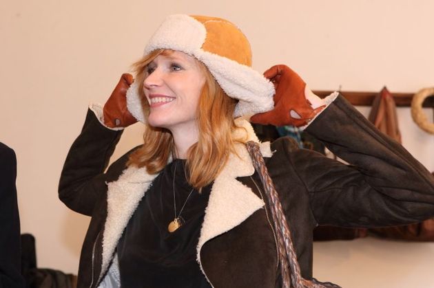 Geislerová dobře ví, že na hlavě nesmí v zimě chybět pořádná čepice!