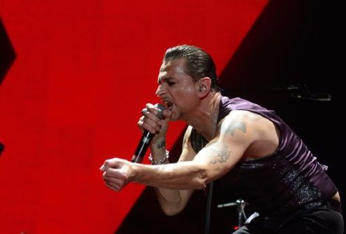 Depeche Mode na únorovém koncertě v Praze.