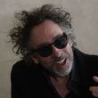 Režisér Tim Burton zahájil v Praze výstavu svých kreseb