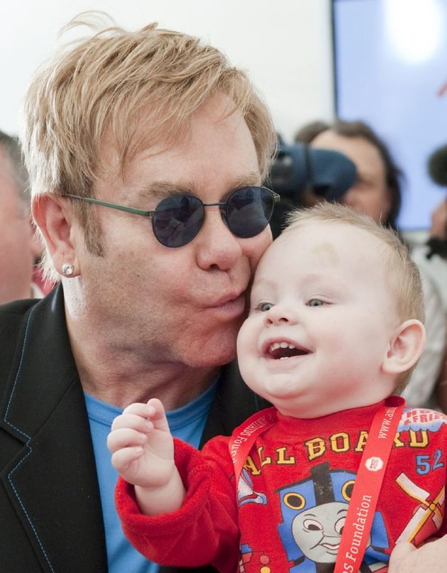 Elton John chtěl v roce 2009 adoptovat čtrnáctiměsíčního ukrajinského HIV pozitivního chlapce Lva. Ukrajina mu to ale neumožnila s odůvodněním, že je příliš starý a není ženatý.