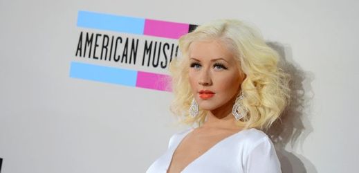 Christina Aguilera bude podruhé matkou.