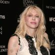 Vdova po Kurtu Cobainovi Courtney Love chystá comeback se skupinou Hole.
