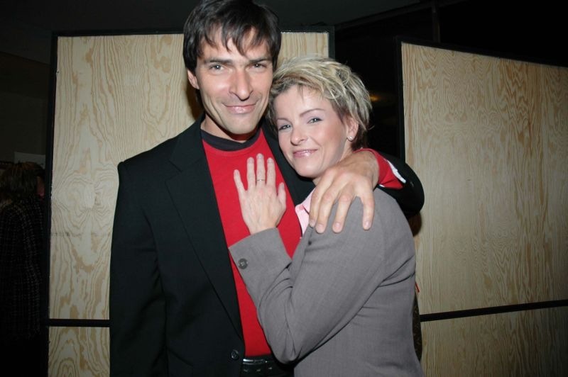 Zpěvačka v roce 2005 se svým tehdejším partnerem Zdeňkem Podhůrským.