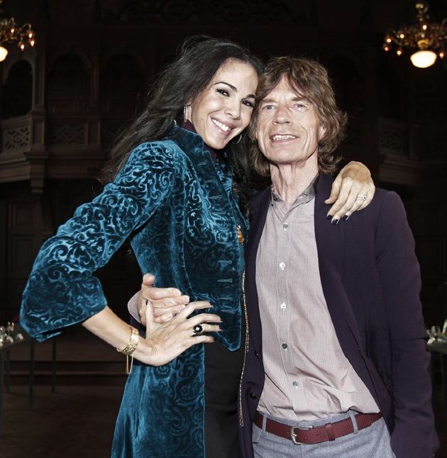 Mick Jagger s partnerkou, uznávanou módní návrhářkou L'Wren Scottovou, která v polovině březnu spáchala sebevraždu. 