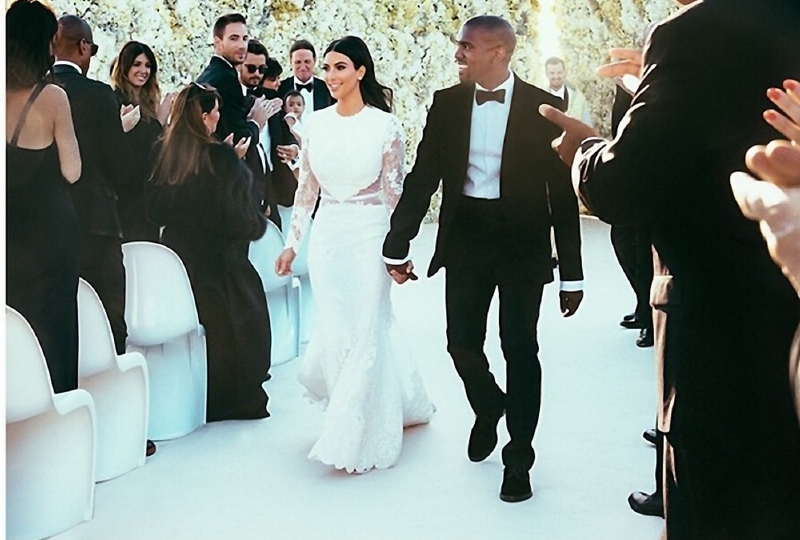 Kanye nesnášel zlatokopky, teď se oženil se slávychtivou hvězdičkou z reality show.