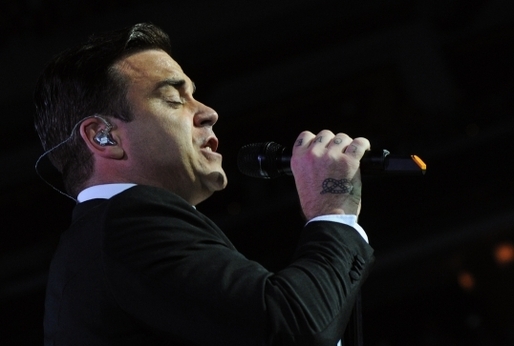 Internet pohřbil zpěváka Robbieho Williamse. Často spíše ve vtipu.
