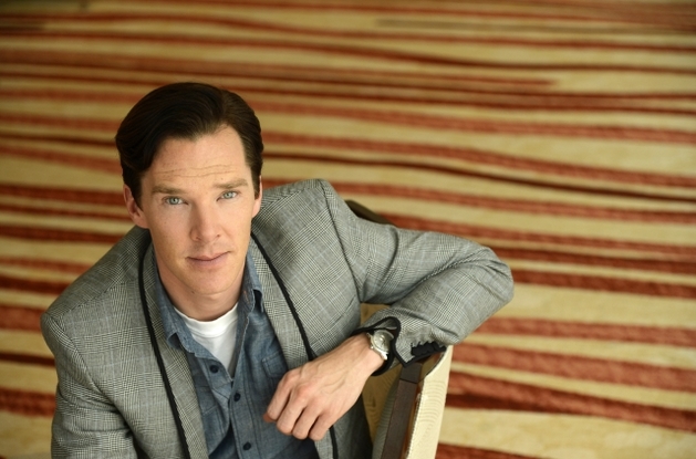 Herec, který se proslavil jako Sherlock Holmes, začínal v dámských šatech a paruce.