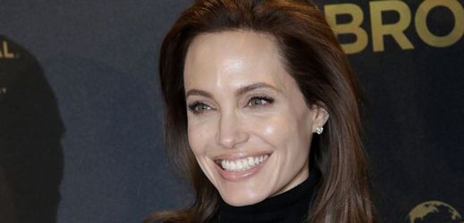 Angelina Jolieová je žádanou celebritou.