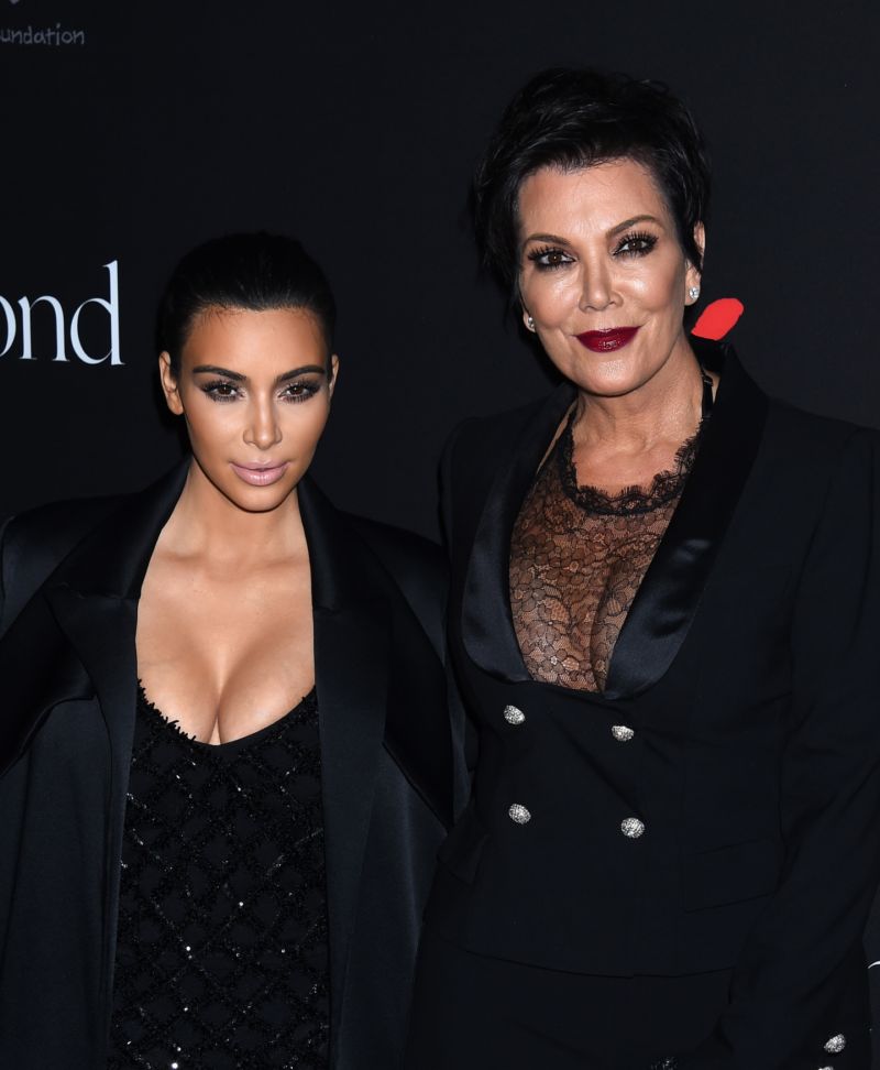 Kris Jennerová, matka klanu Kardashianových, je pyšná na Kim.