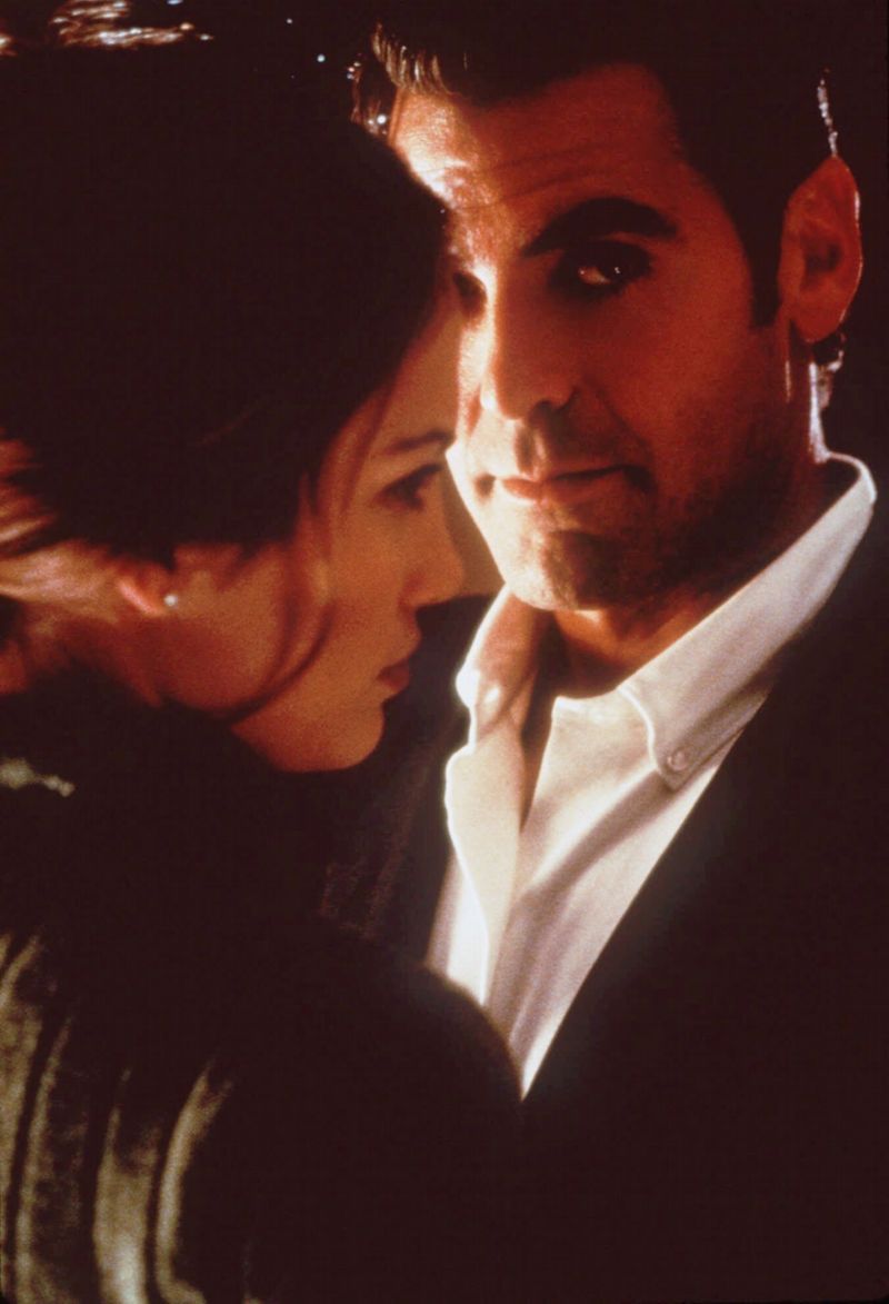 S Jennifer Lopezovou se George objevil ve filmu Zakázané ovoce.
