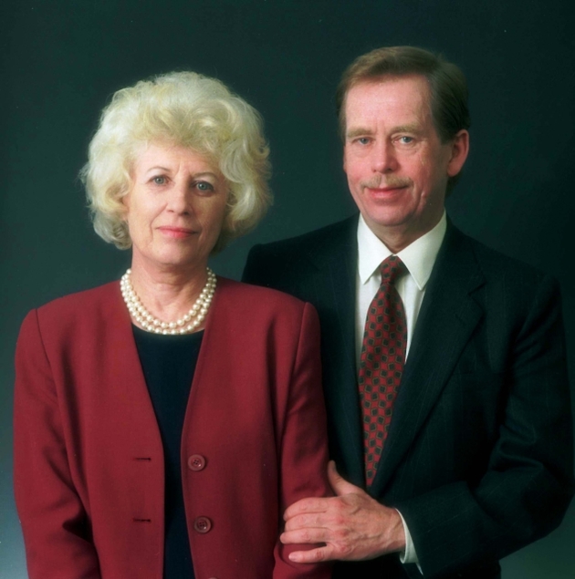 Prezident Václav Havel s první manželkou Olgou Havlovou v roce 1993.