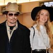 Johnny Depp si vzal tuto krásnou blondýnku.
