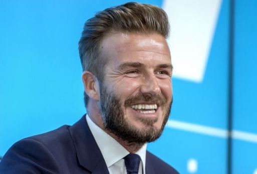David Beckham se u dospívání svých dětí nenudí.