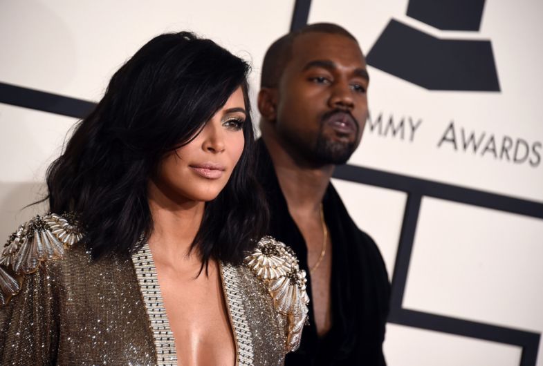Kim a Kanye se neumí nudit.