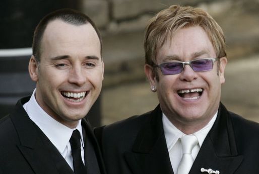 Elton John s Davidem Furnishem dlouho toužili po dětech.