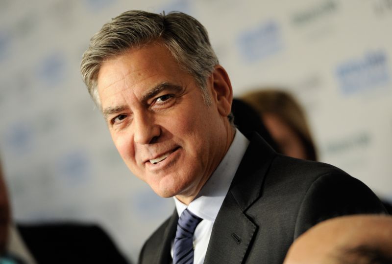 George Clooney by se měl hlídat, když si dá skleničku něčeho ostřejšího.