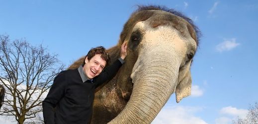 Martin Kraus si se slony užil hodně legrace.