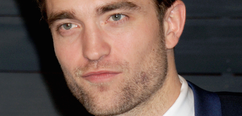 Zamilovaný Robert Pattinson chystá svatbu.