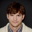Ashton Kutcher začíná doplácet na svou slávu.