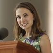 Natalie Portmanová měla proslov na Harvardu.