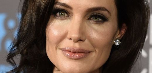 Angelina Jolie oslaví kulaté narozeniny.