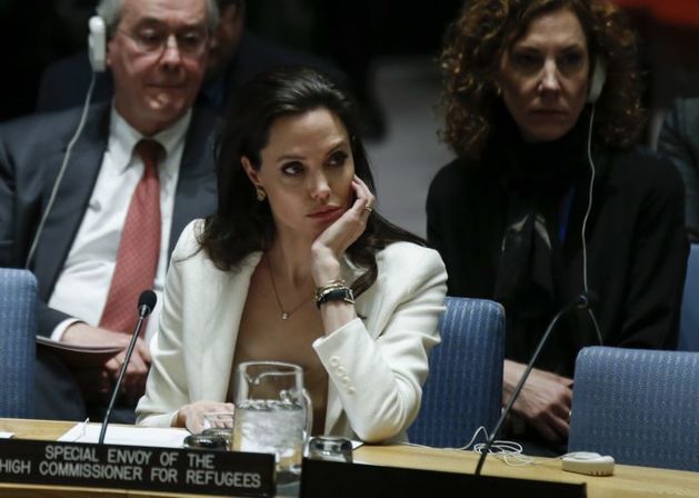 Angelina se stala velvyslankyní OSN pro uprchlíky. 