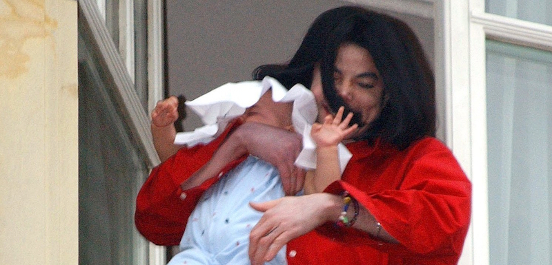 Michael Jackson málem upustil svého syna.