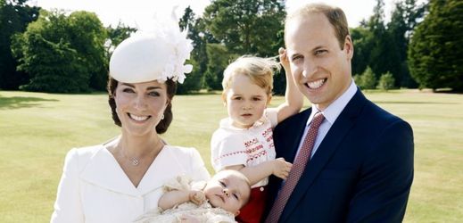 Kate a William s princem Georgem a princeznou Charlotte.