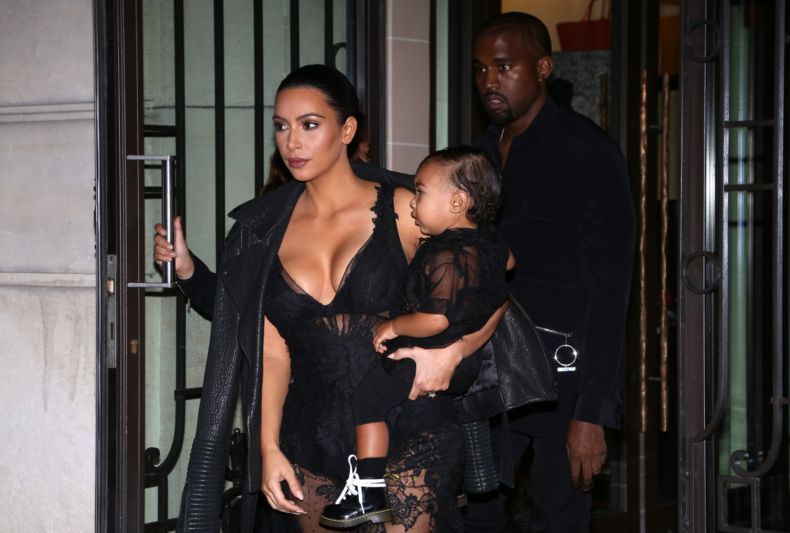 Kim Kardashianová je vzorná matka.